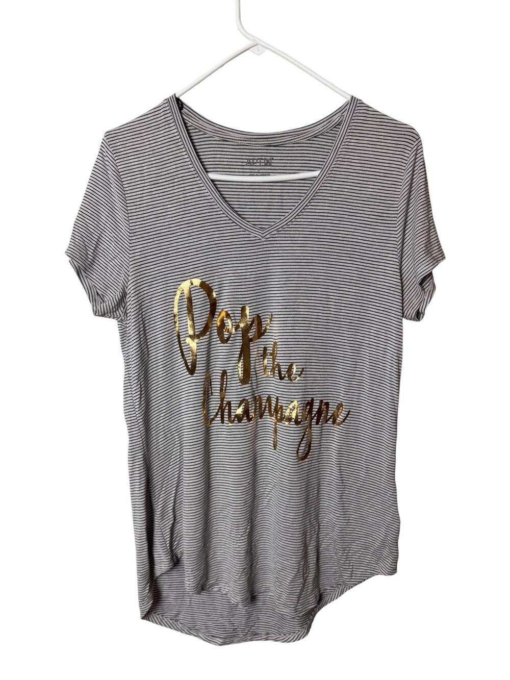 Apt.9  Pop The Champagne Women's Short Sleeve V Front Tee Sz L